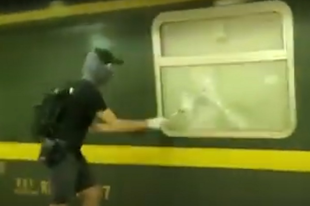 Securely Travel - Hong Kong MTR